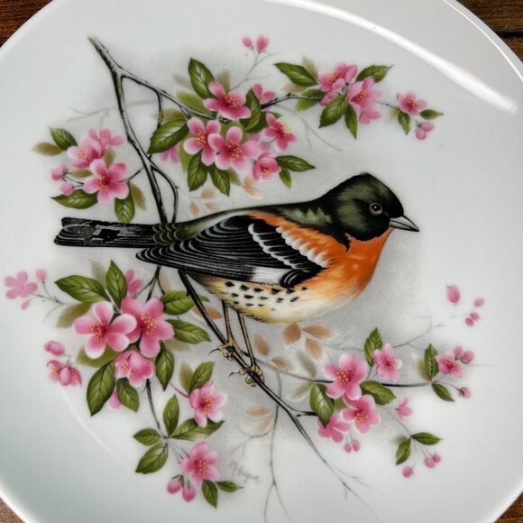 Kaiser Decorative Bird Plate By H. Auge Bergfink Design 8" Dia Floral Pink - Picture 5 of 10